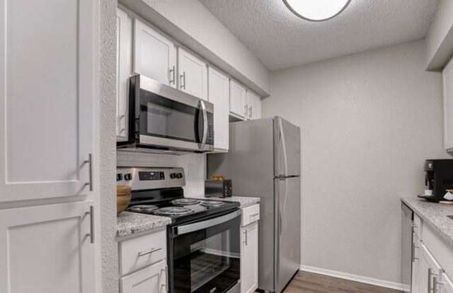 6233 Sneed Cove Gallery 2