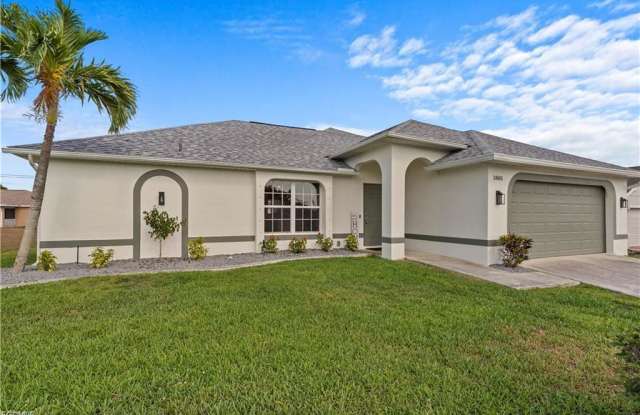 1805 Northwest 3rd Avenue - 1805 Northwest 3rd Avenue, Cape Coral, FL 33993