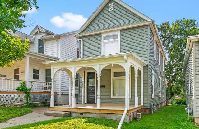 **Coming Soon! Fully Remodeled 3 Bedroom, 1 Bath Home** photos photos **Coming Soon! Fully Remodeled 3 Bedroom, 1 Bath Home** photos photos