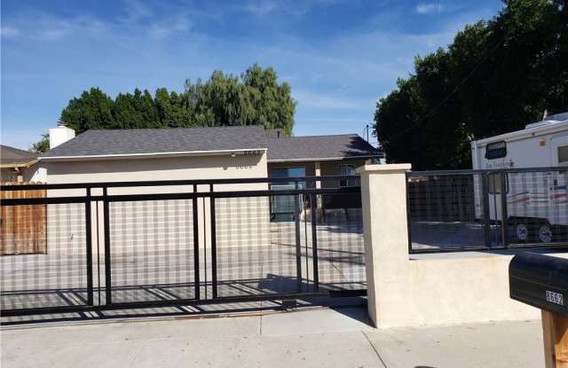 8662 Sharp Avenue - 8662 Sharp Avenue, Los Angeles, CA 91352