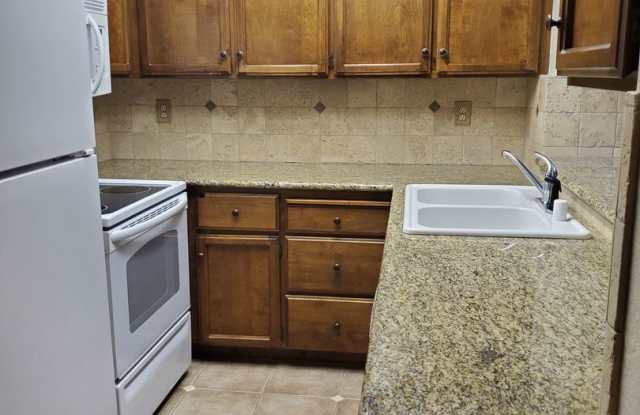 712 Dorothy Way, Gallery 3