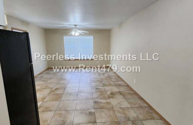 844-A Lariat St Gallery 2
