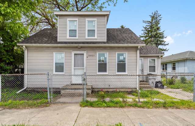 20805 Chrysler 3bed/1bath Bungalow with new kitchen and bath located in Hazel Park photos photos