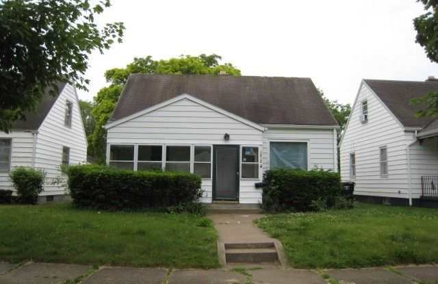 2818 Hartzer Street photos photos