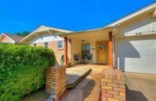 218 Tanglewood Drive Gallery 3