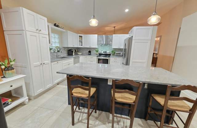 7172 CATALINA Way Gallery 2