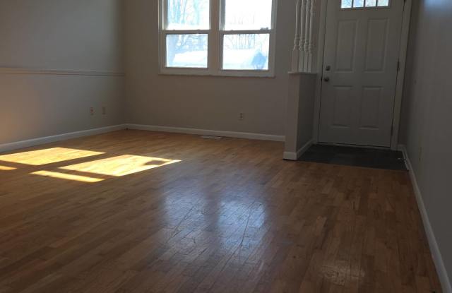 9706 Conried Drive Gallery 4