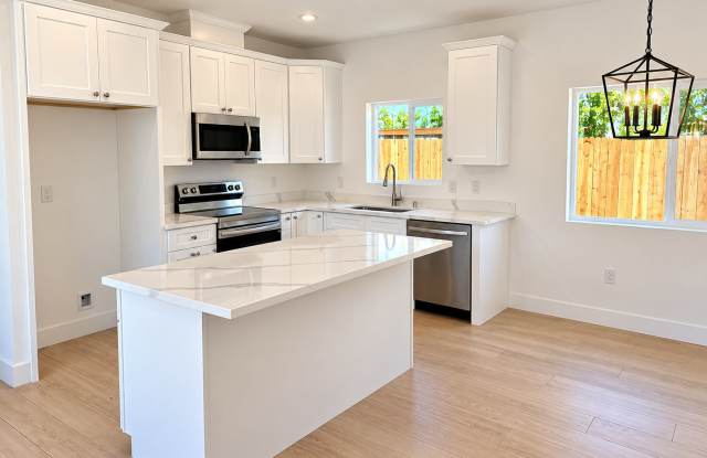 FOR RENT — Brand-New Home in Fair Oaks, CA Gallery 3
