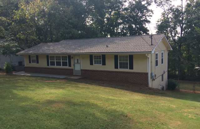 Large House in Rosemont Park $1,195 Gallery 1