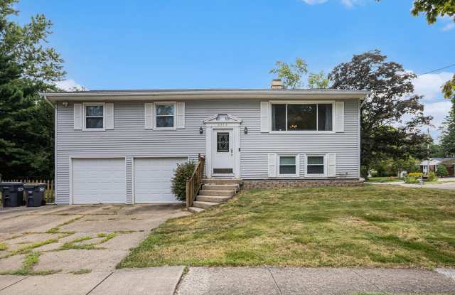 6313 Peachtree St photos photos