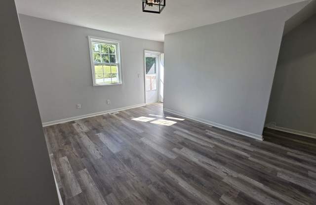 Duplex for Rent Gallery 4