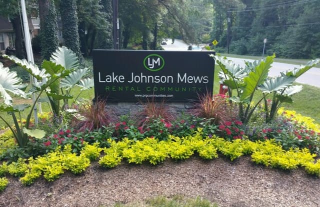 4249 Avent Ferry Road - 4249 Avent Ferry Road, Raleigh, NC 27606