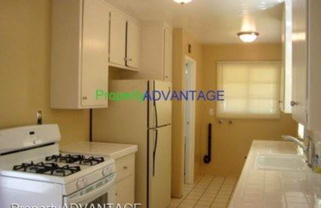 6358 Budlong Lake Avenue Gallery 3