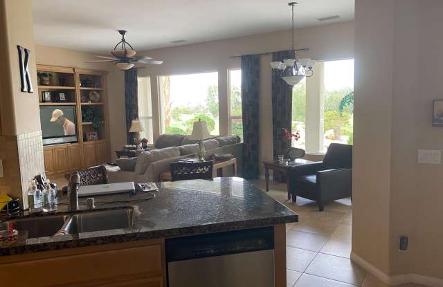 60460 Desert Rose Drive Gallery 2