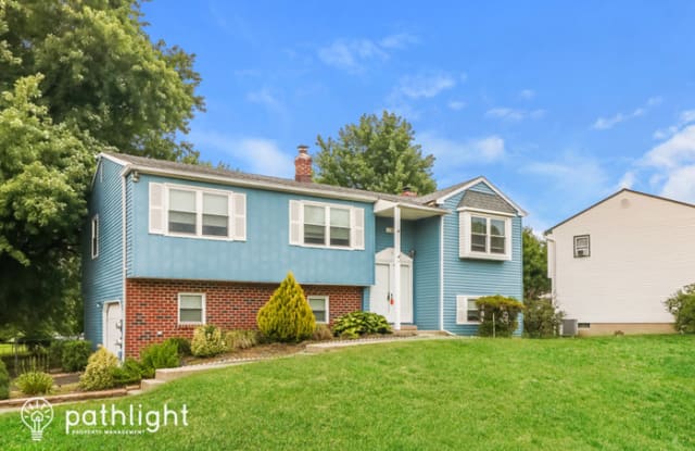 3 Meadow Glen Road - 3 Meadow Glen Road, Montgomeryville, PA 19446