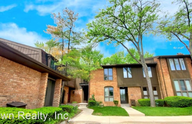 1090 Greenhills - 1090 Greenhills Drive, Ann Arbor, MI 48105