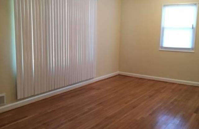 11711 Hatcher Pl. Gallery 2