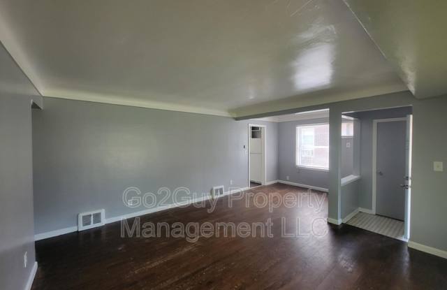 9554 Westwood Gallery 4