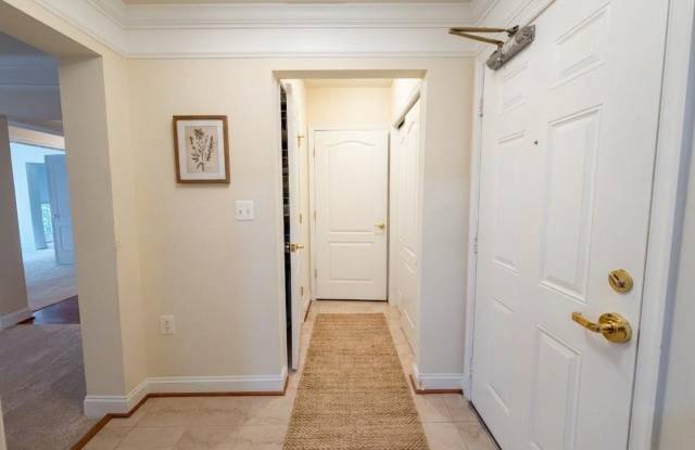2905 SAINTSBURY PLZ Gallery 3