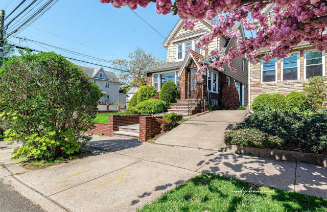 93-01 71st Avenue - 93-01 71st Avenue, Queens, NY 11375