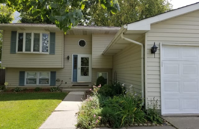 3067 BURRIS Avenue - 3067 Burris Avenue, Waukegan, IL 60087