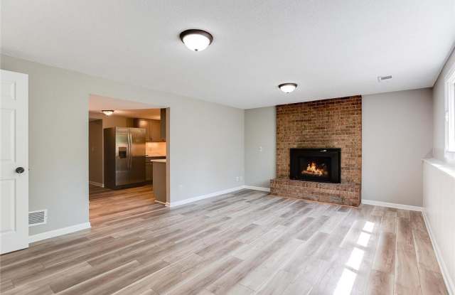 6416 Sherwood Avenue photos photos