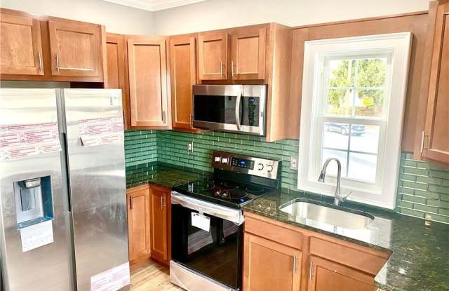 26 Courtland Street unit: 2R - 26 Courtland Street, Middletown, NY 10940