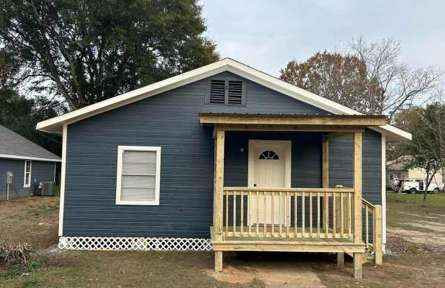 3 Bedroom 1 Bath House Available for Rent in Petal photos photos