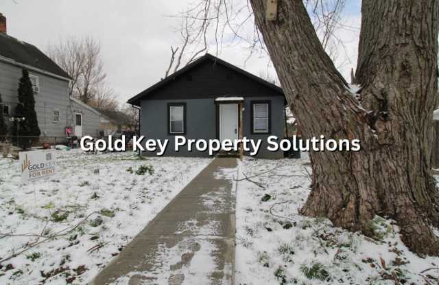 MUNCIE 2 BR 1 BA House with Main-Level Laundry and Shed (SECTION 8 APPROVED) - 2815 South Elm Street, Muncie, IN 47302