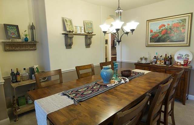 1218 Long Leaf Drive Gallery 3
