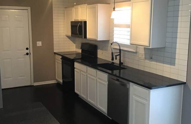 1133 Newfound Hollow Drive Gallery 2