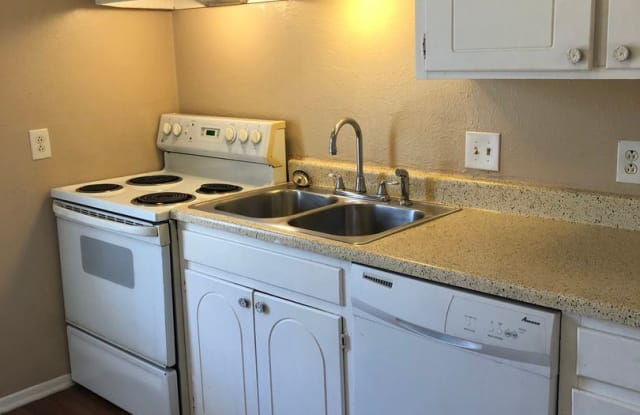 2203-3 Landmark Court - 2203 Landmark Ct, Arlington, TX 76013