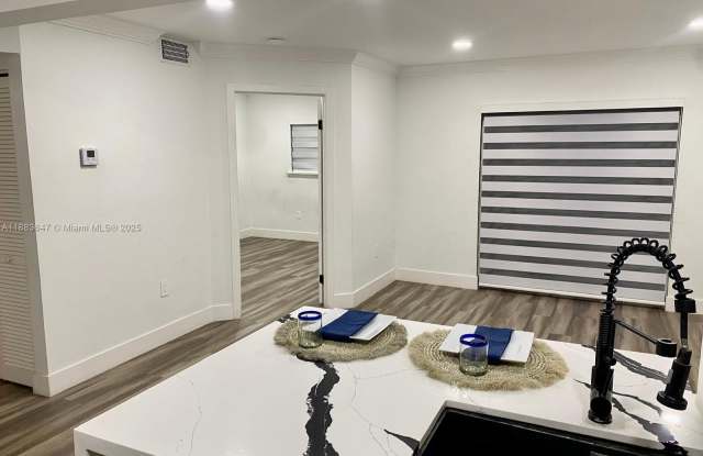 300 W Palm Cir W photos photos 300 W Palm Cir W photos photos