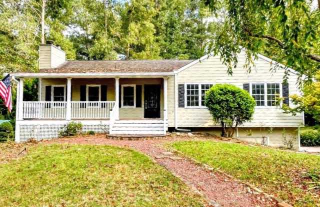 1081 Colony Drive Gallery 1