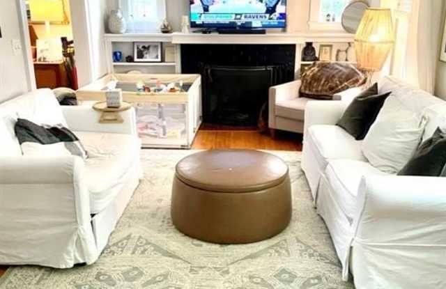 54 Bungalow Avenue Gallery 4