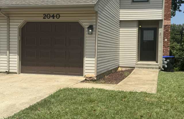 2040 Southwest 36th Street - 1 - 2040 Southwest 36th Street, Topeka, KS 66611