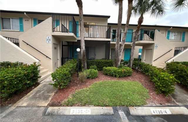 4130 Looking Glass Lane unit: 6 photos photos