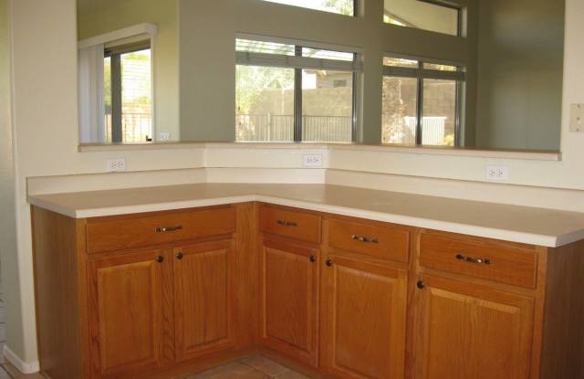 11199 S FIESTA Court Gallery 4