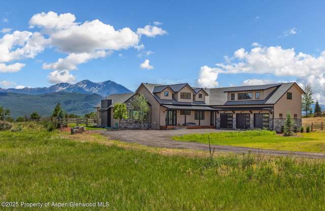 577 Fox Run Drive Gallery 2
