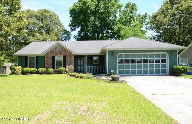 136 Woodbridge Court - 136 Woodbridge Court, Half Moon, NC 28540