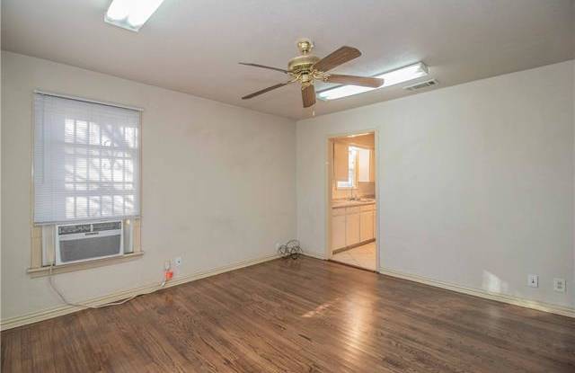 4904 El Campo Avenue Gallery 3