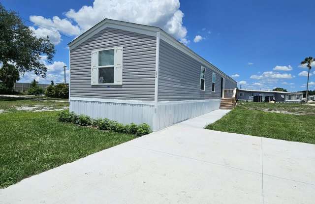 1082 Myakka Drive photos photos
