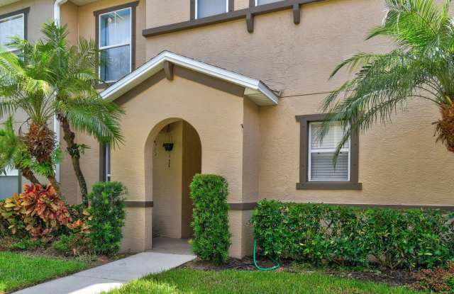 Nice Townhouse in Vero Beach with 1 Car Garage Gallery 3
