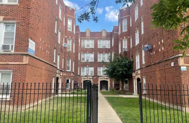 4850 West Henderson - 4850 West Henderson Street, Chicago, IL 60641