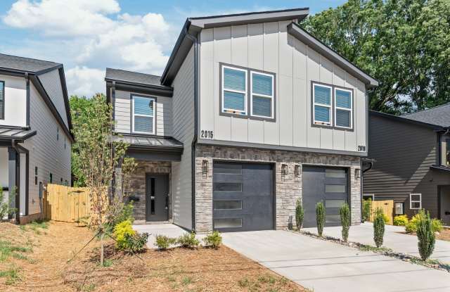 Move-in Ready Townhome in Westerly Hills photos photos
