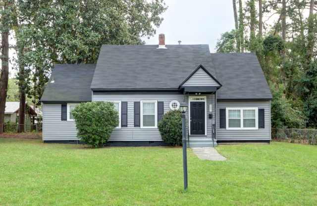 Large 4BR/2BA Ardsley Park House For Rent - Huge Yard photos photos