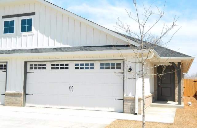 2 Bedroom 2 Bath Duplex Near Tinker AFB photos photos 2 Bedroom 2 Bath Duplex Near Tinker AFB photos photos