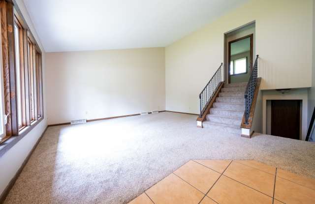 2802 Rolling Oaks Rd. Gallery 2