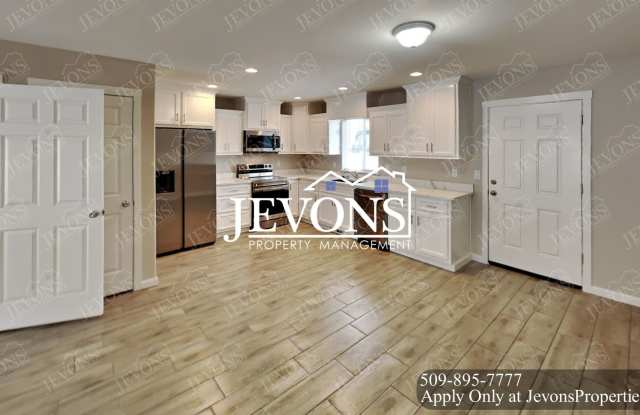 1912 W Mead Ave Yakima, WA 98902 Gallery 4