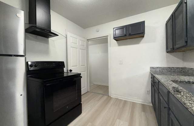 230 Goforth Dr Gallery 4